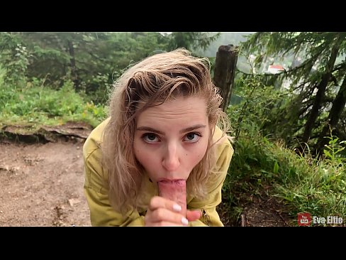 ❤️ Girl swallows cum sawise bukkake umum - Eva Elfi ❌ Porno ing kita  ❤